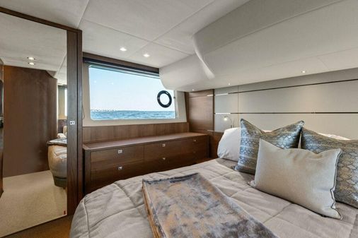 Princess Yachts 60 Flybridge image