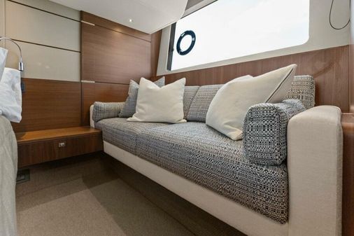 Princess Yachts 60 Flybridge image