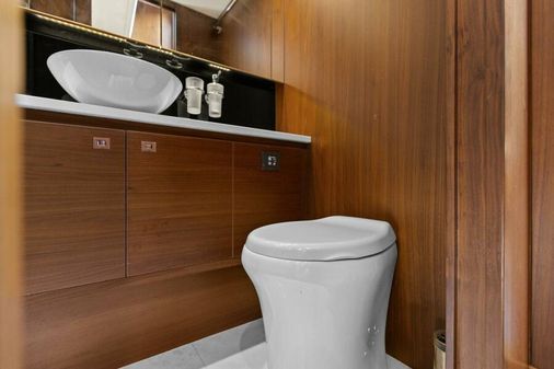 Princess Yachts 60 Flybridge image