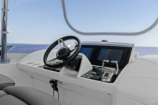 Princess Yachts 60 Flybridge image