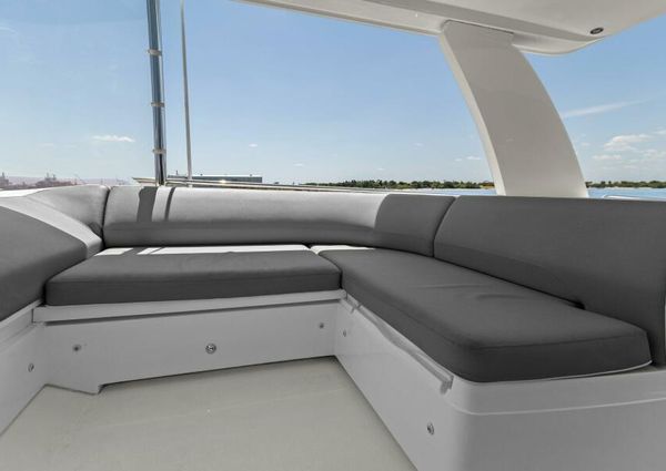 Princess 60 Flybridge image