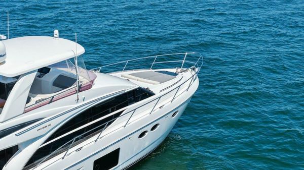 Princess Yachts 60 Flybridge image