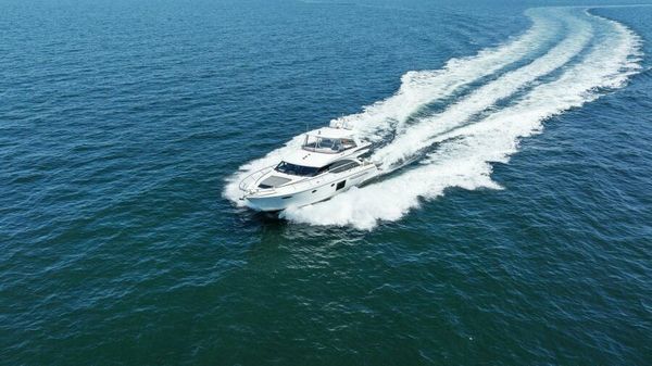 Princess Yachts 60 Flybridge image