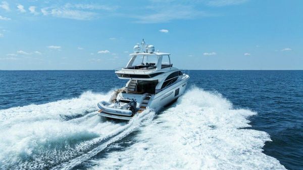 Princess Yachts 60 Flybridge image