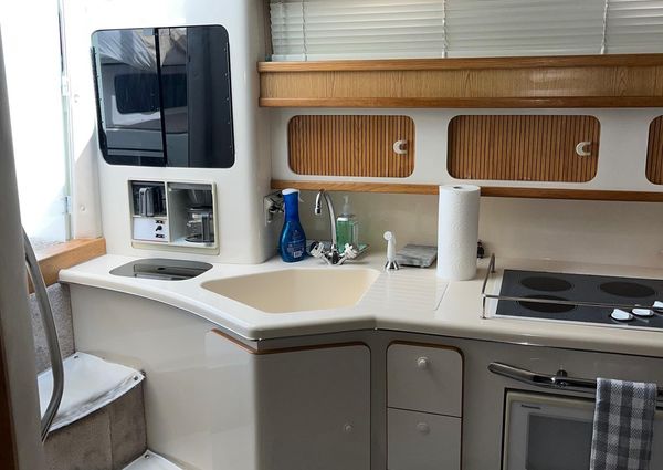 Sea Ray 440 Sundancer image