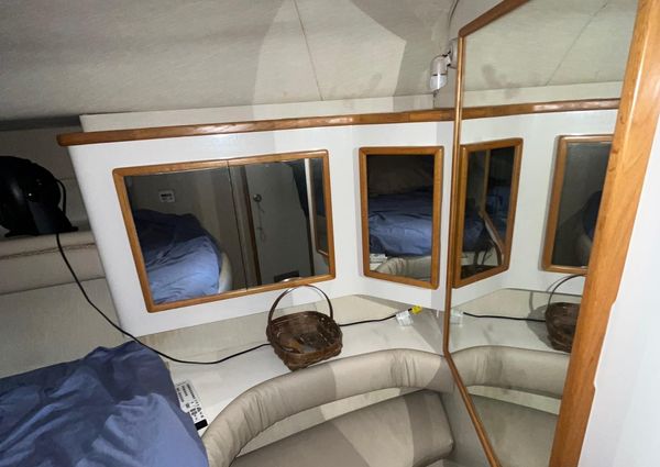 Sea Ray 440 Sundancer image