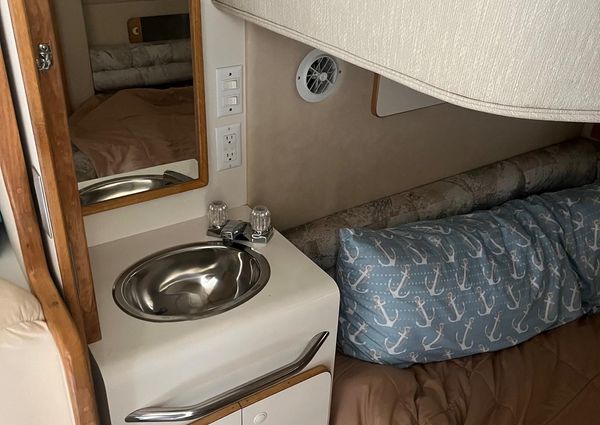 Sea Ray 440 Sundancer image