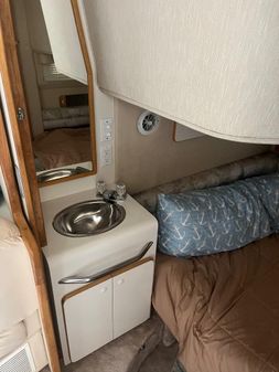 Sea Ray 440 Sundancer image