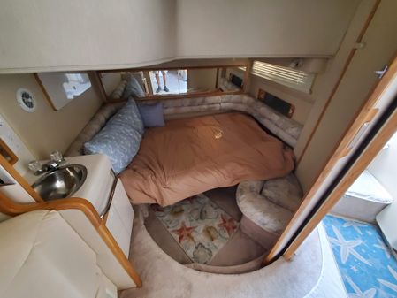 Sea Ray 440 Sundancer image