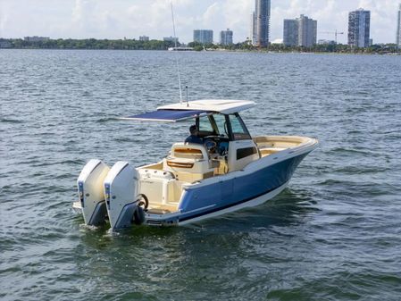 Chris-Craft Catalina 28 image