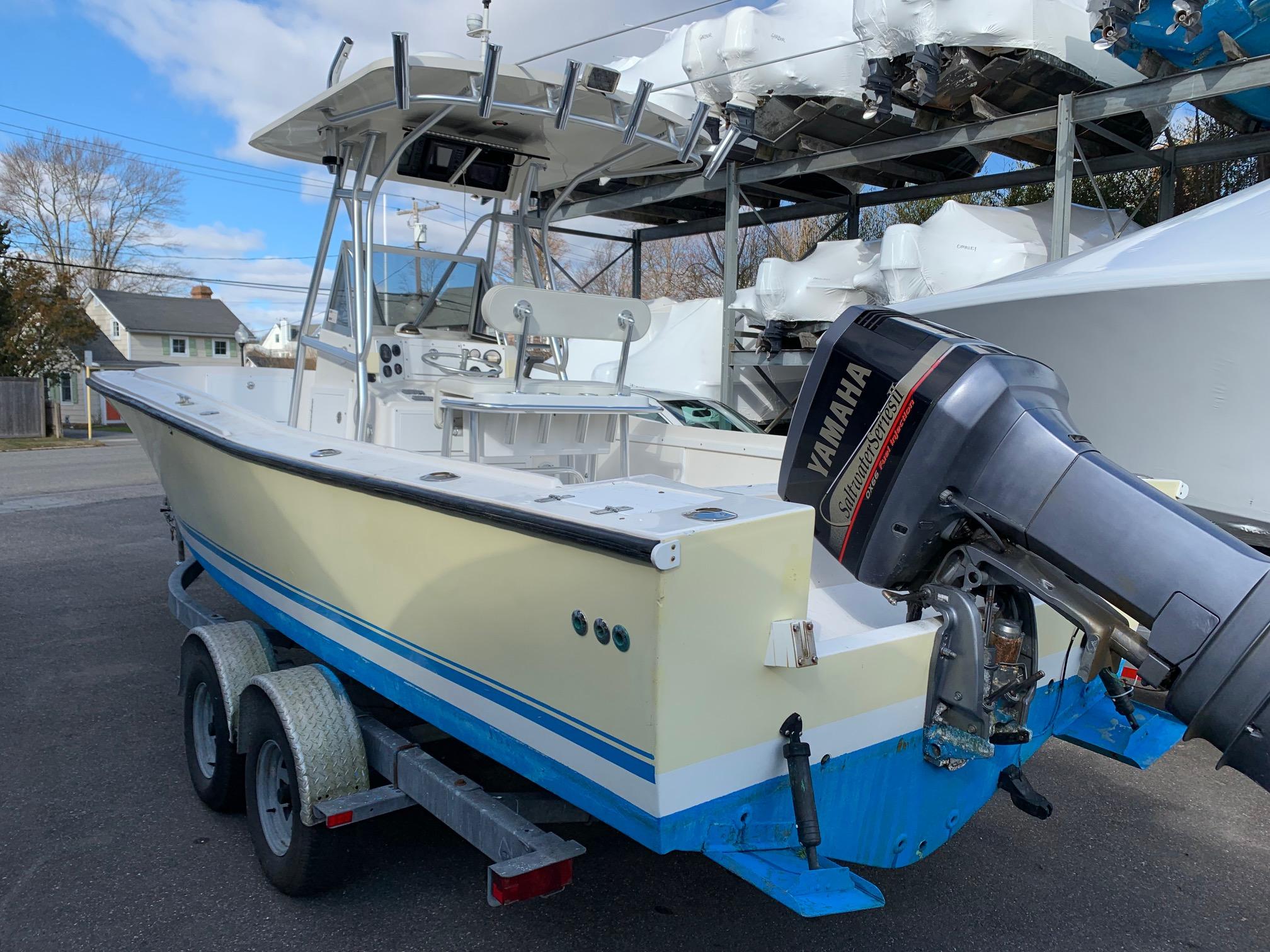 1981 Mako 25 CC Babylon, New York - Suffolk Marine Center