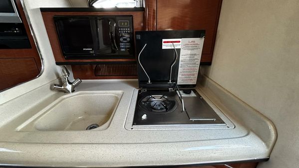 Sea Ray 280 Sundancer image