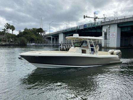 Chris-Craft Catalina 30 image