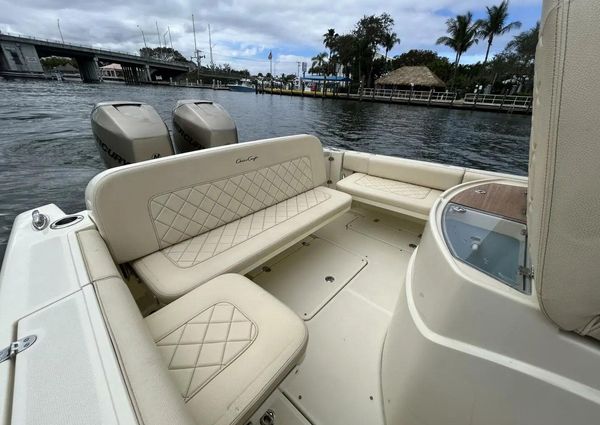 Chris-Craft Catalina 30 image