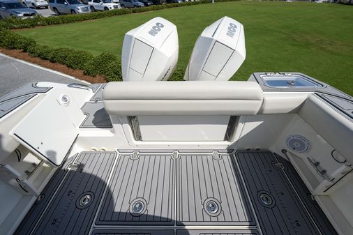 Boston Whaler 250 Outrage image