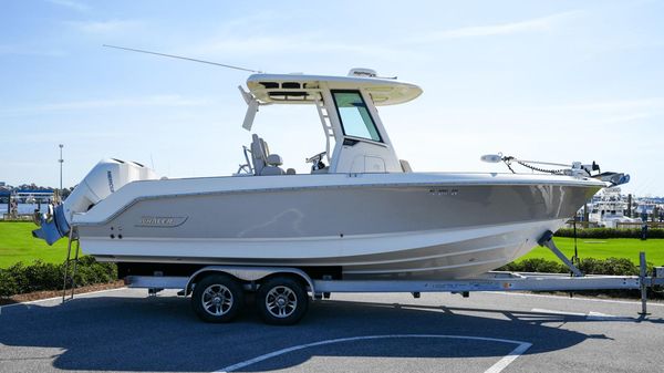 Boston Whaler 250 Outrage