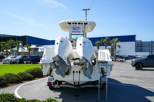 Boston Whaler 250 Outrage image