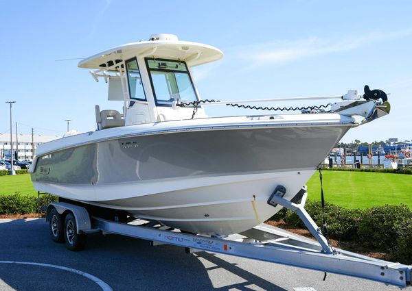 Boston Whaler 250 Outrage image