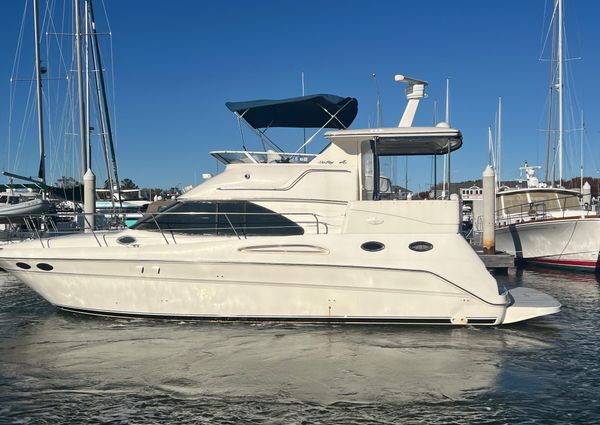 Sea Ray 380 Aft Cabin image