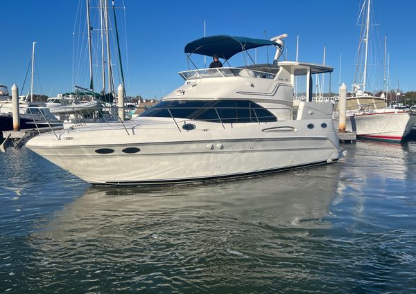 Sea Ray 380 Aft Cabin image