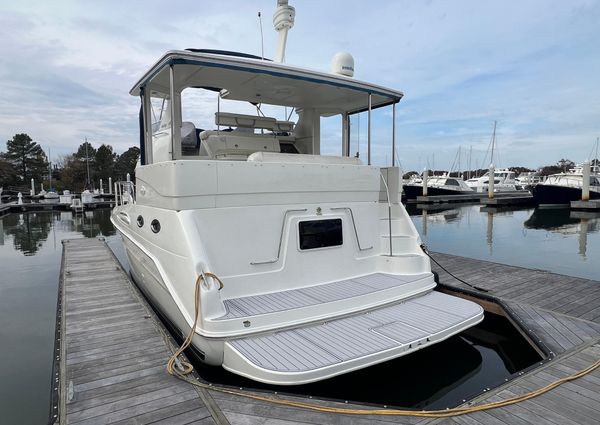 Sea Ray 380 Aft Cabin image