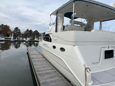 Sea Ray 380 Aft Cabin image