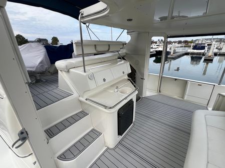 Sea Ray 380 Aft Cabin image