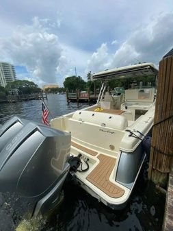 Chris-Craft Calypso 30 image