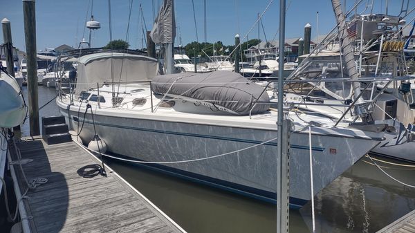 Catalina 42 MkII