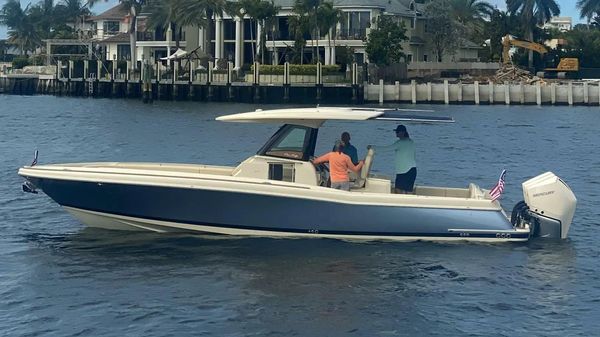 Chris-Craft Catalina 34
