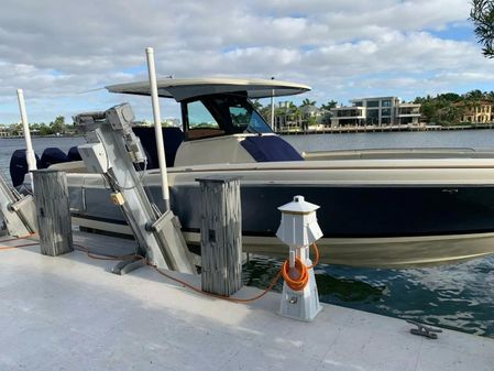 Chris-Craft Catalina 34 image