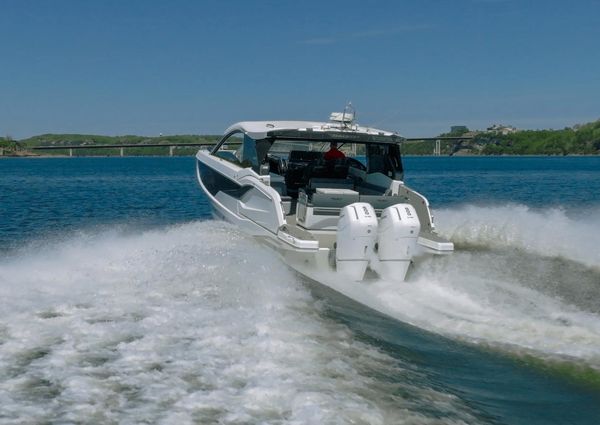 Galeon 375 GTO image