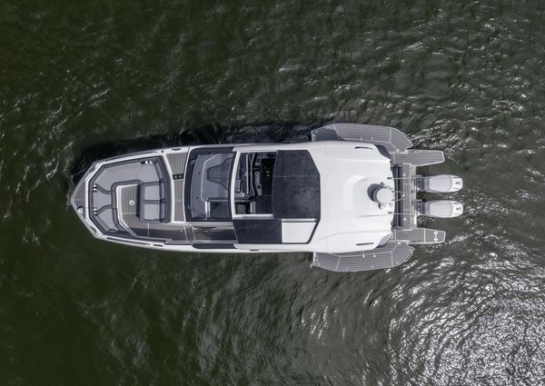 Galeon 375 GTO image