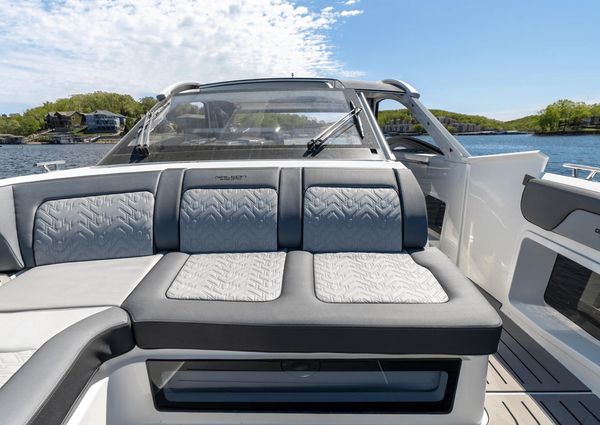 Galeon 375 GTO image