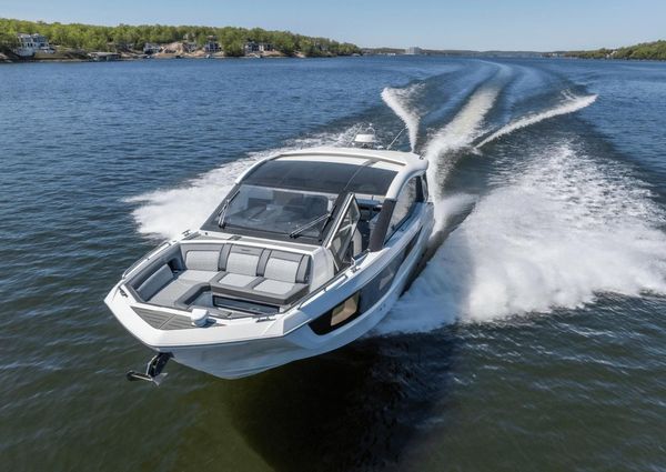 Galeon 375 GTO image