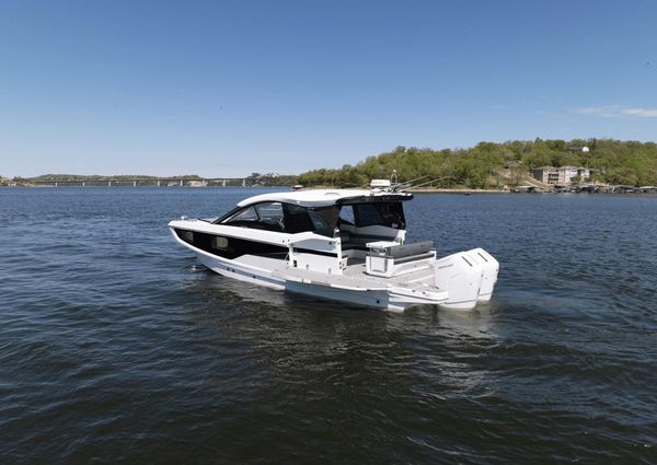 Galeon 375 GTO image