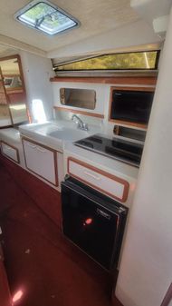 Sea Ray 270 Sundancer image