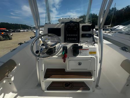 Sea Fox 226 Commander image