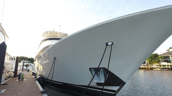 Westport Tri-Deck Motoryacht image