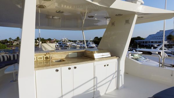 Westport Tri-Deck Motoryacht image