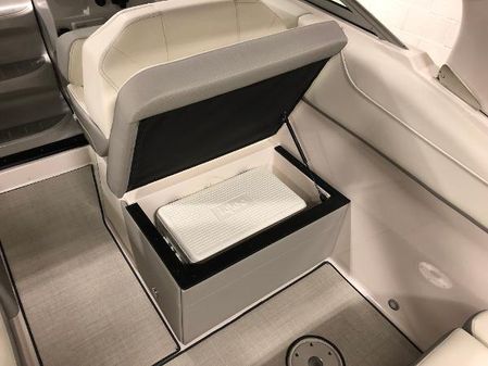Regal 26XO image
