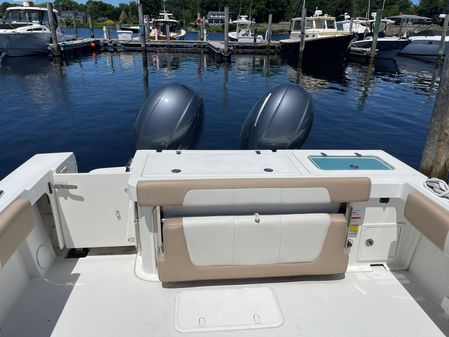 Parker 2520 XLD Sport Cabin image