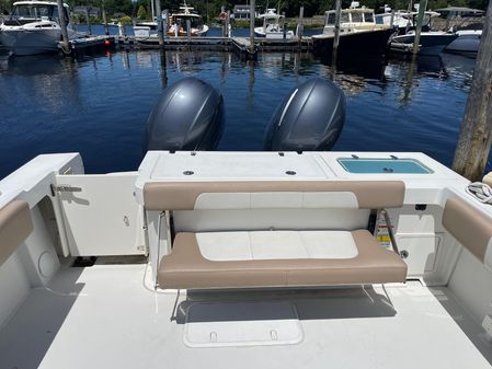 Parker 2520 XLD Sport Cabin image