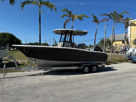 Sea-pro 242-CENTER-CONSOLE image