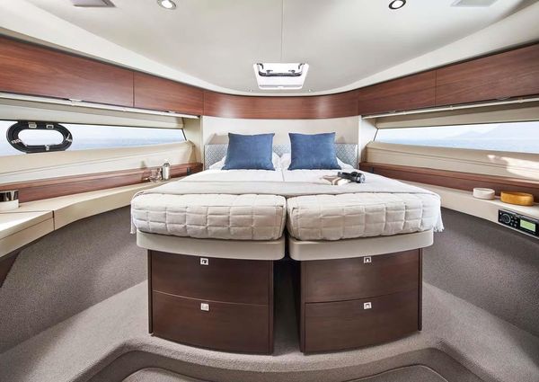 Princess 50 Flybridge image