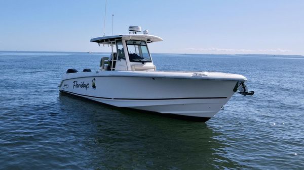 Boston Whaler 330 Outrage 