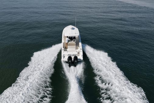 Boston Whaler 330 Outrage image