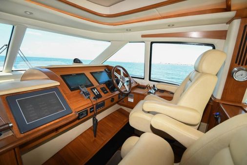 Tiara Yachts 5800 Sovran image