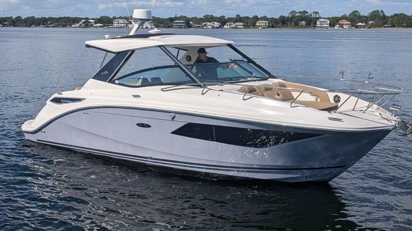 Sea Ray Sundancer 320 