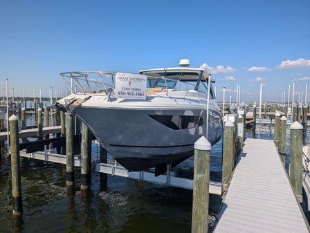 Sea-ray 320-SUNDANCER image